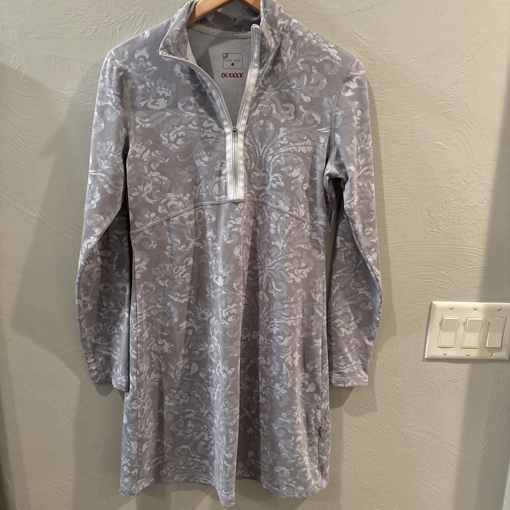 Title‎ Nine Women’s Dream Getaway Quarter Zip Long Sleeve Dress | Gray White | S